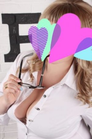 Escort girl Райское наслаждение 