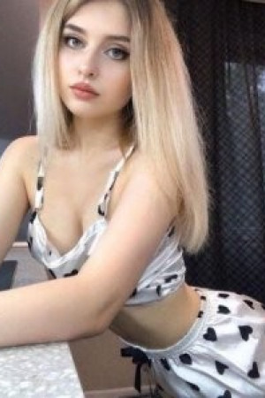 Алина